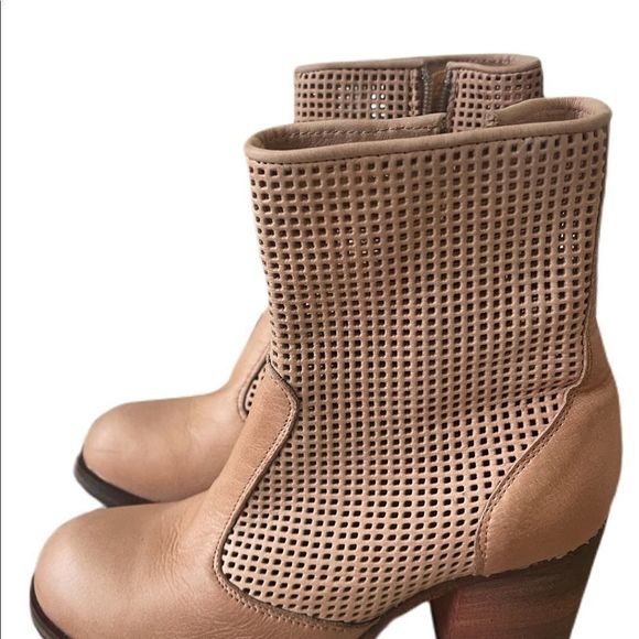 • Made in Italy Gidigio Boots • - Picture 4 of 7